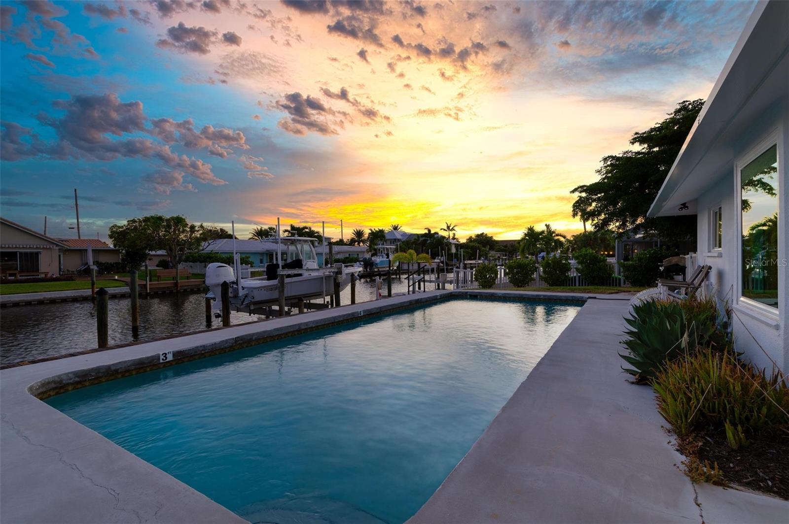 KEY ROYALE 11TH ADD - Residential