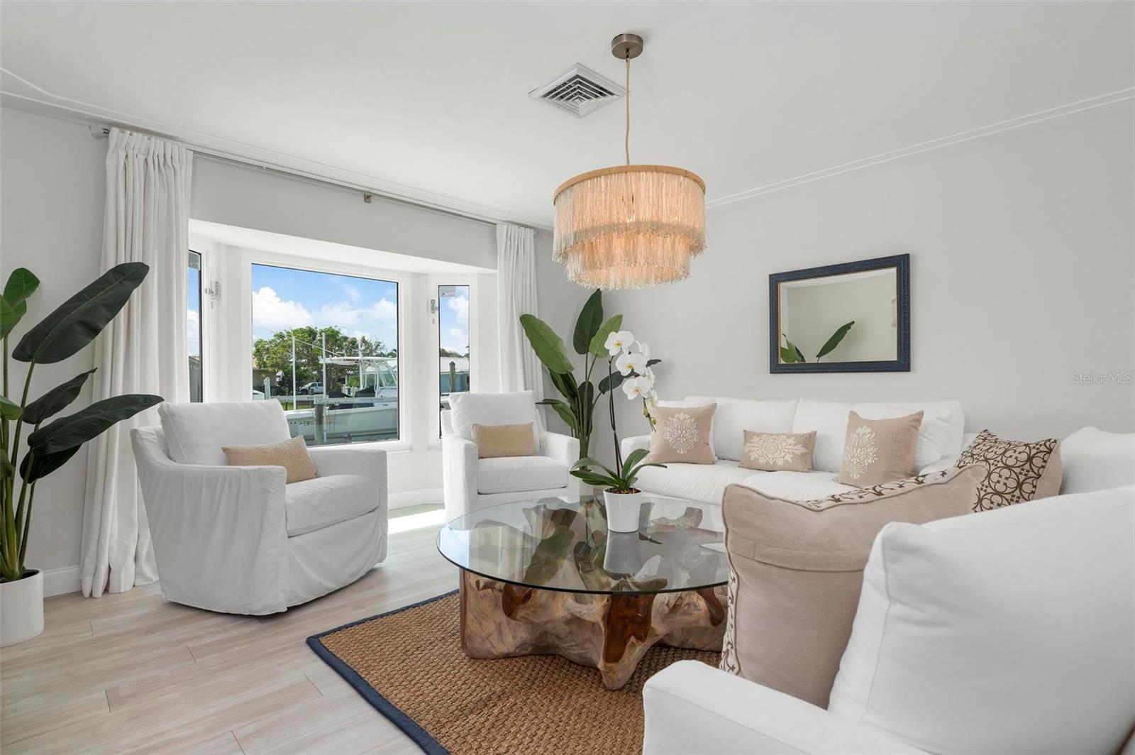 KEY ROYALE 11TH ADD - Residential