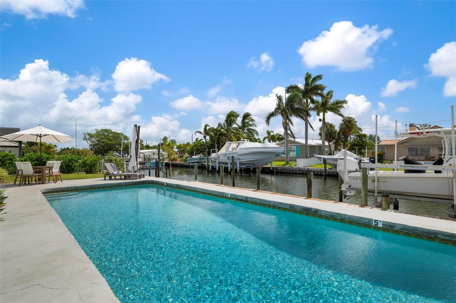 KEY ROYALE 11TH ADD - Residential