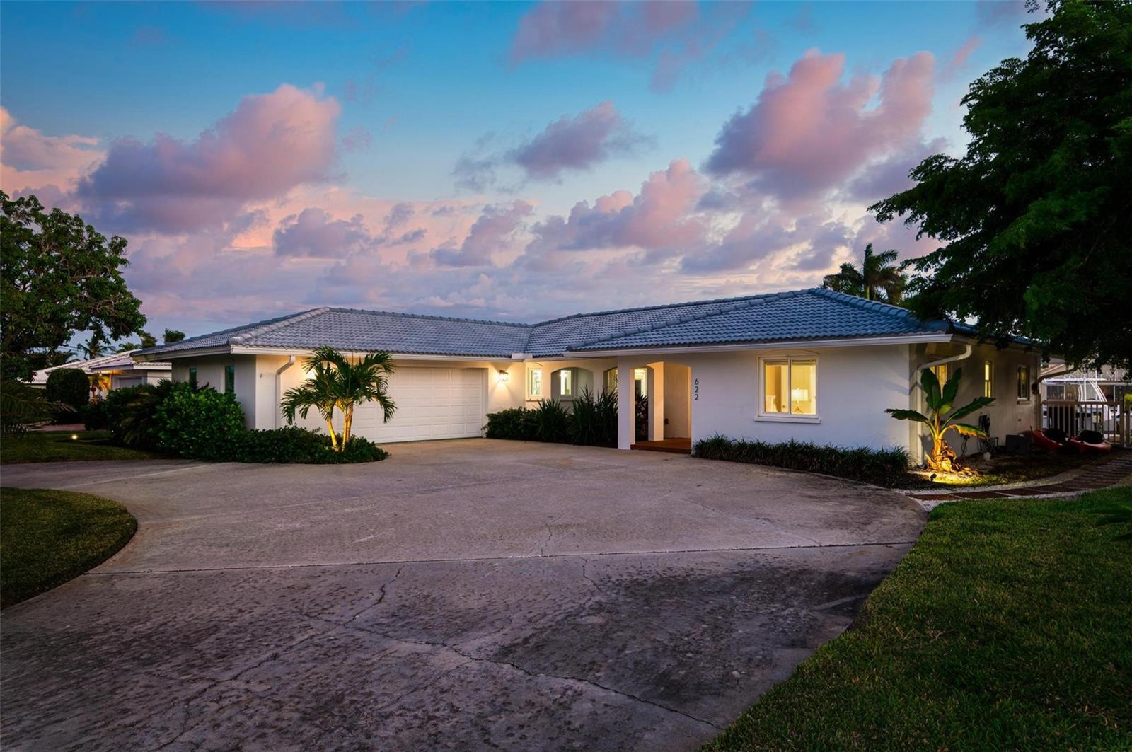 KEY ROYALE 11TH ADD - Residential
