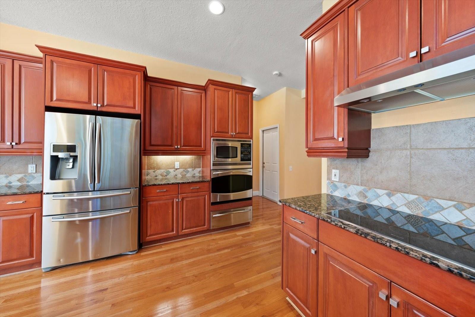 LANSDEN COURT - Residential