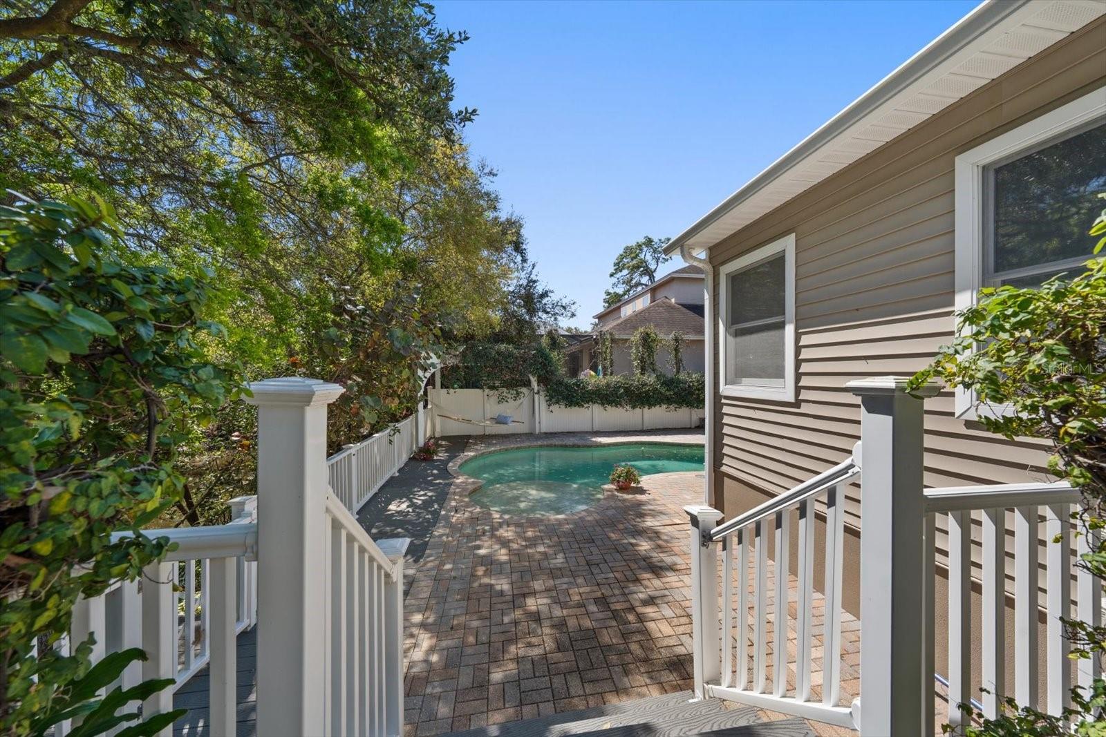 LANSDEN COURT - Residential