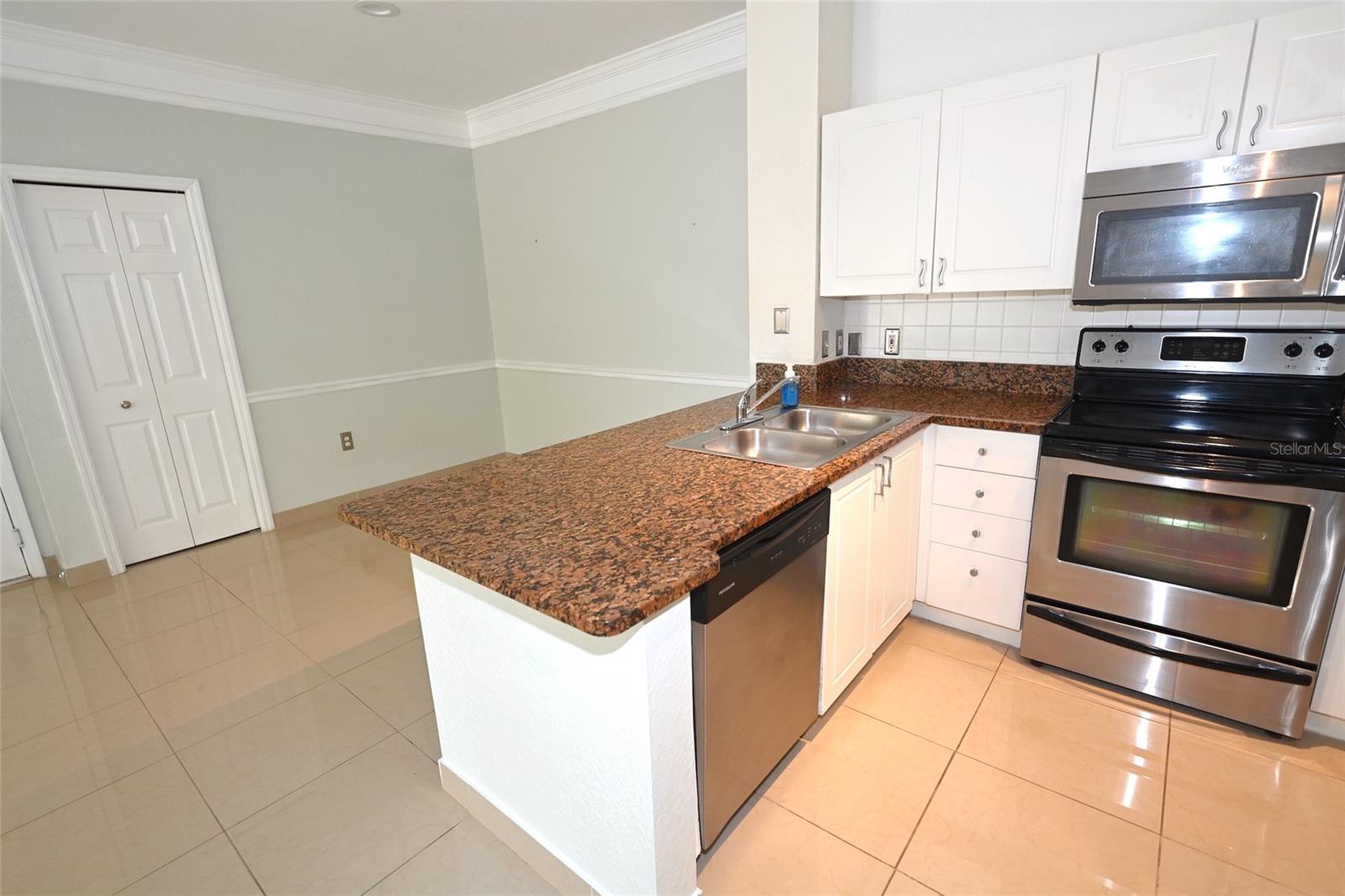 SERENADE ON PALMER RANCH - Residential