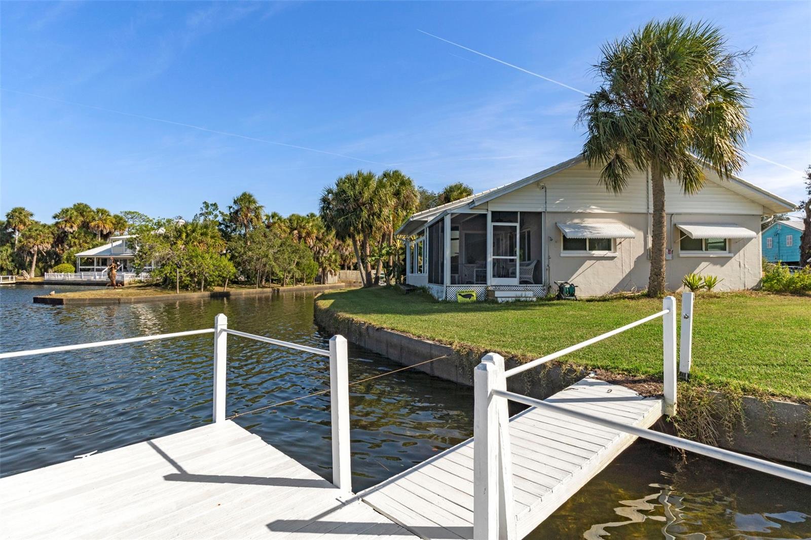 SUNSET ISLAND - Residential