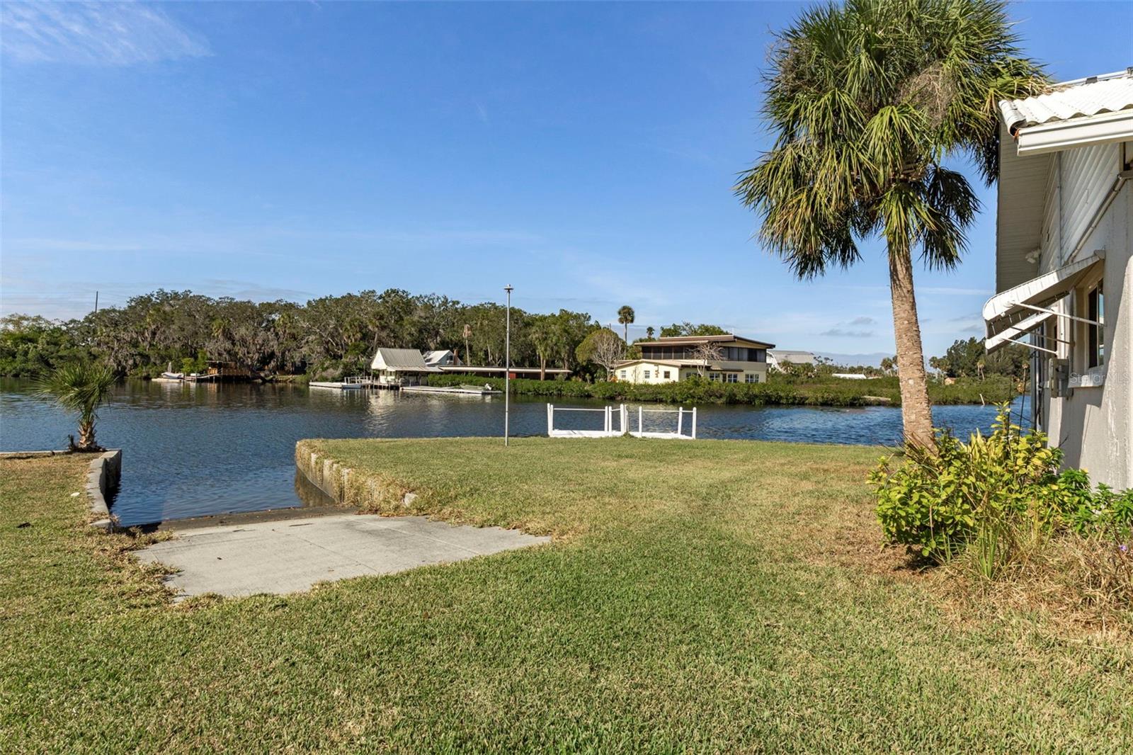 SUNSET ISLAND - Residential