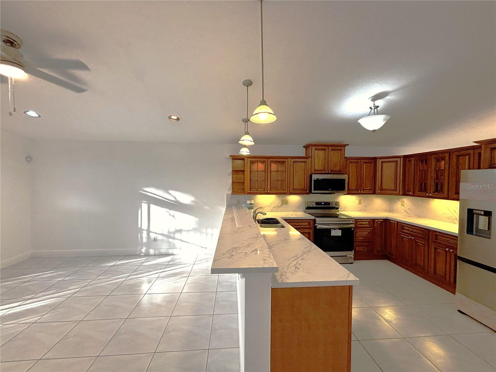 SILVER LAKES AT PEMBROKE PINES - Residential