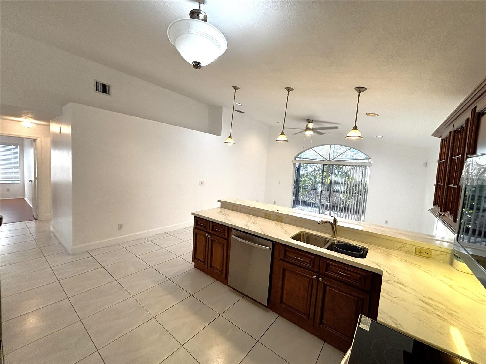 SILVER LAKES AT PEMBROKE PINES - Residential