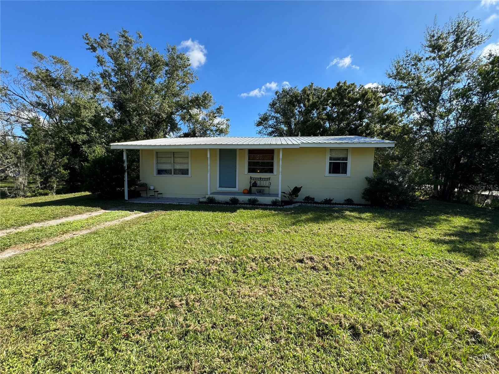 TROPICAL HOMES SUB - Residential