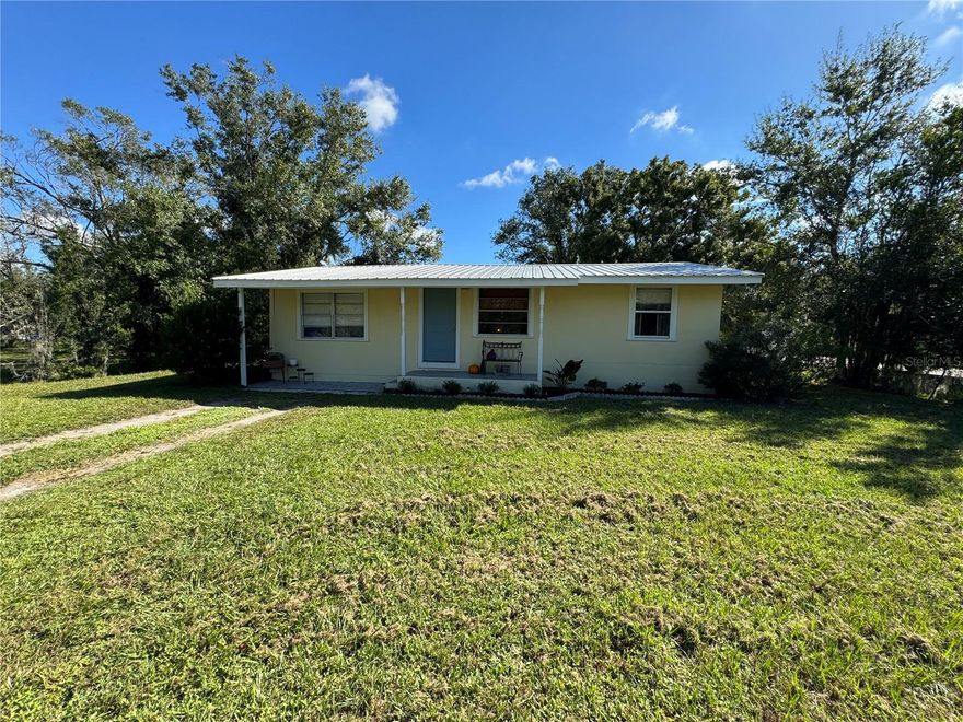 PRICE IMPROVEMENT & SELLER OFFERING $5,000 TOWARDS BUYERS CLOSING COSTS! Cute and cozy living under $200k! This adorable 2 bedroom 1 bath home is situated in a gorgeous neighborhood within the city of Arcadia surrounded by lush greenery and beautiful matured trees. This home supports hardwood floors in the dining room, wood like vinyl plank in the living room area and carpet in the bedrooms for that cozy feel. The house has a back entrance off the kitchen that leads to a covered patio and a spacious backyard. There is also a laundry/ storage closet attached to the back of the home with its own entrance off the patio. Make your appointment to come see it today!