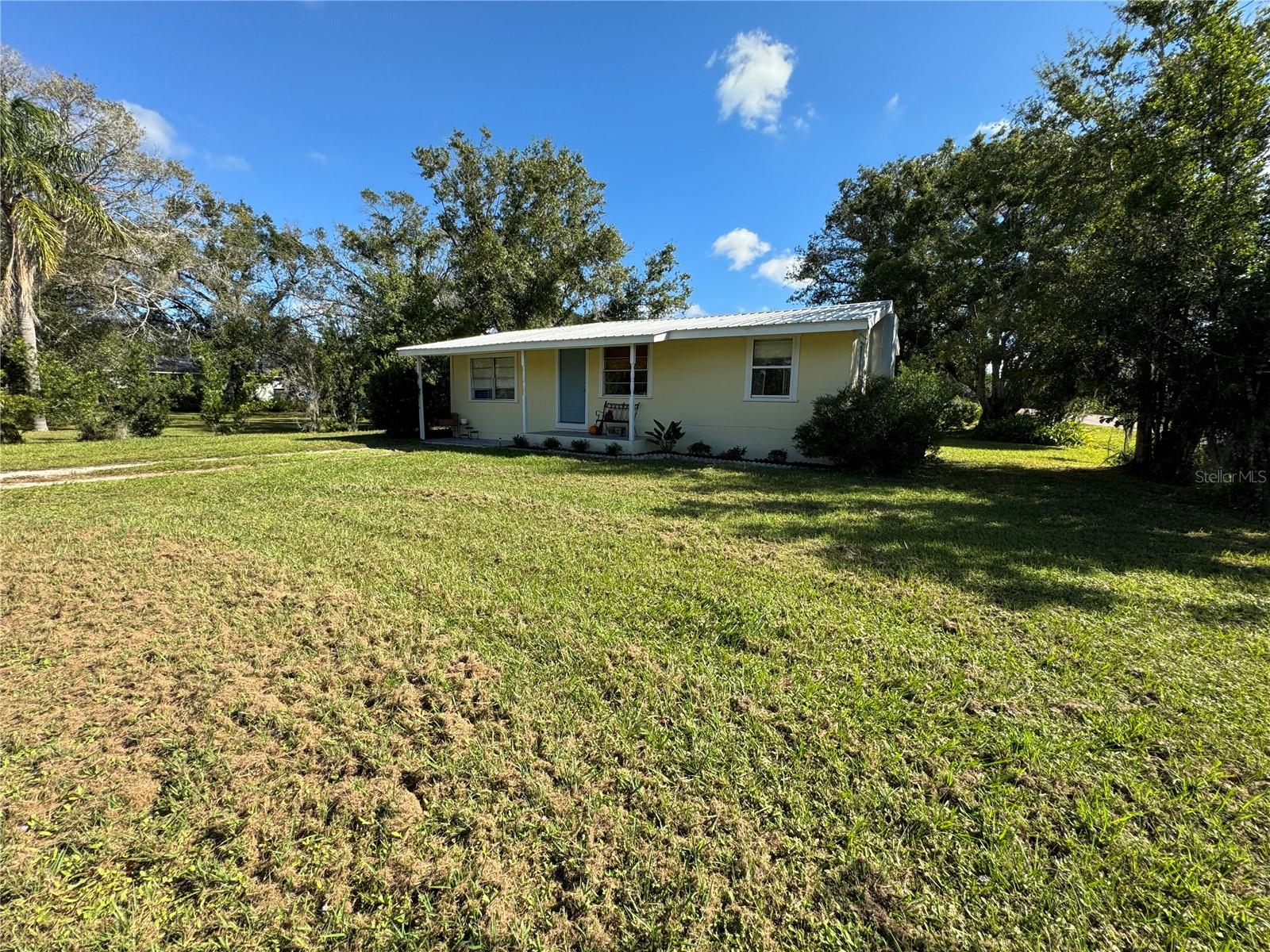 TROPICAL HOMES SUB - Residential