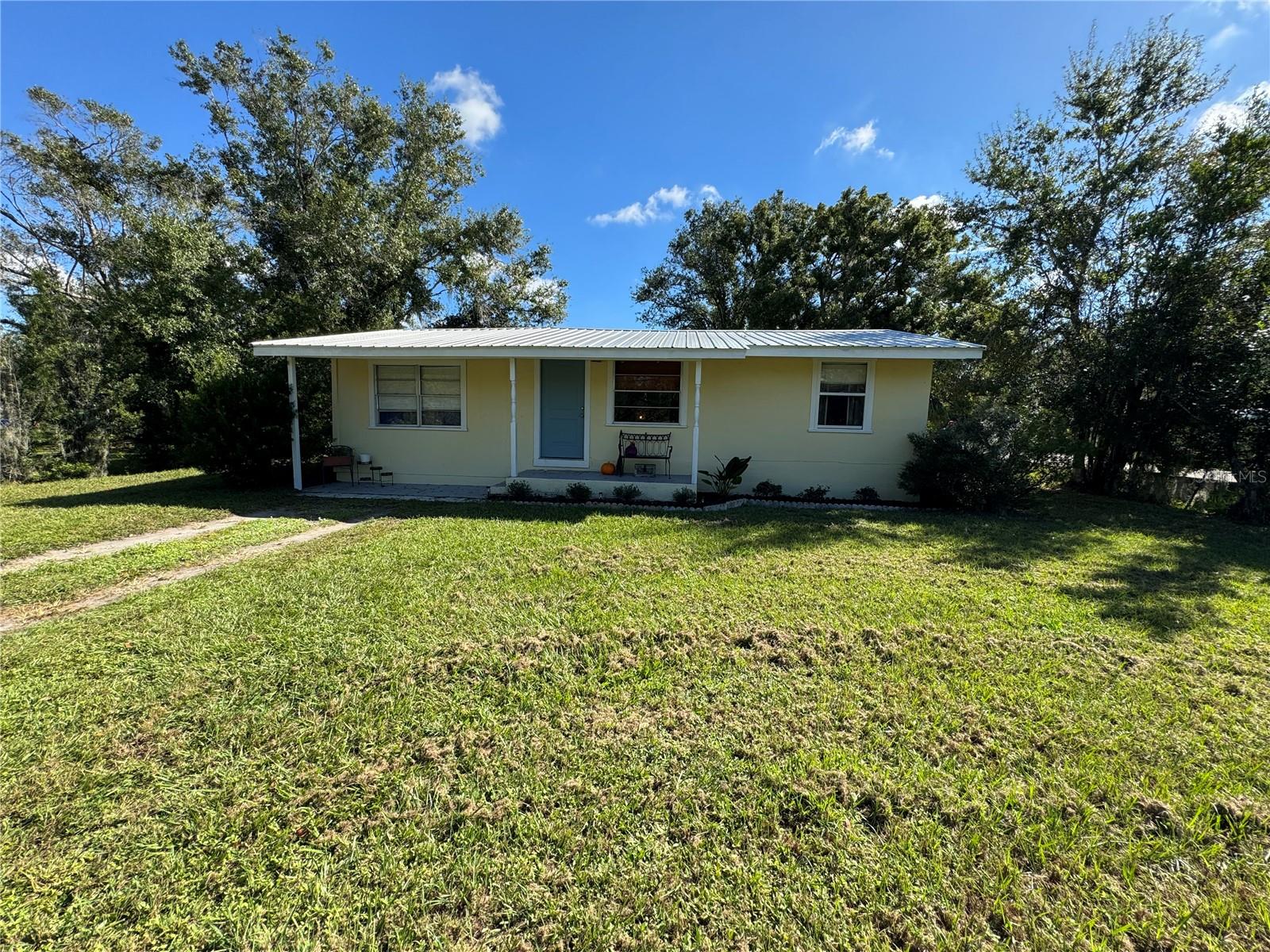 TROPICAL HOMES SUB - Residential