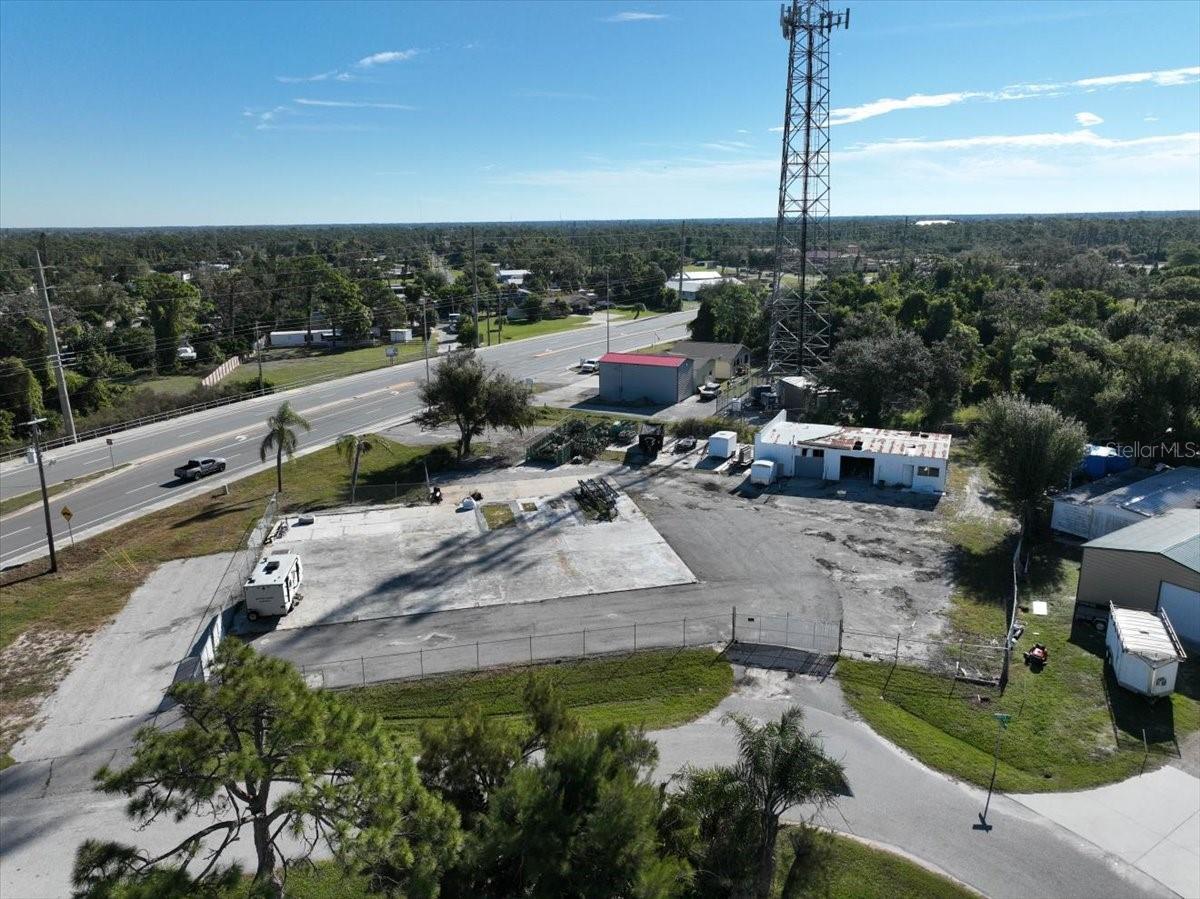 GROVELAND BEG AT NW COR - Land