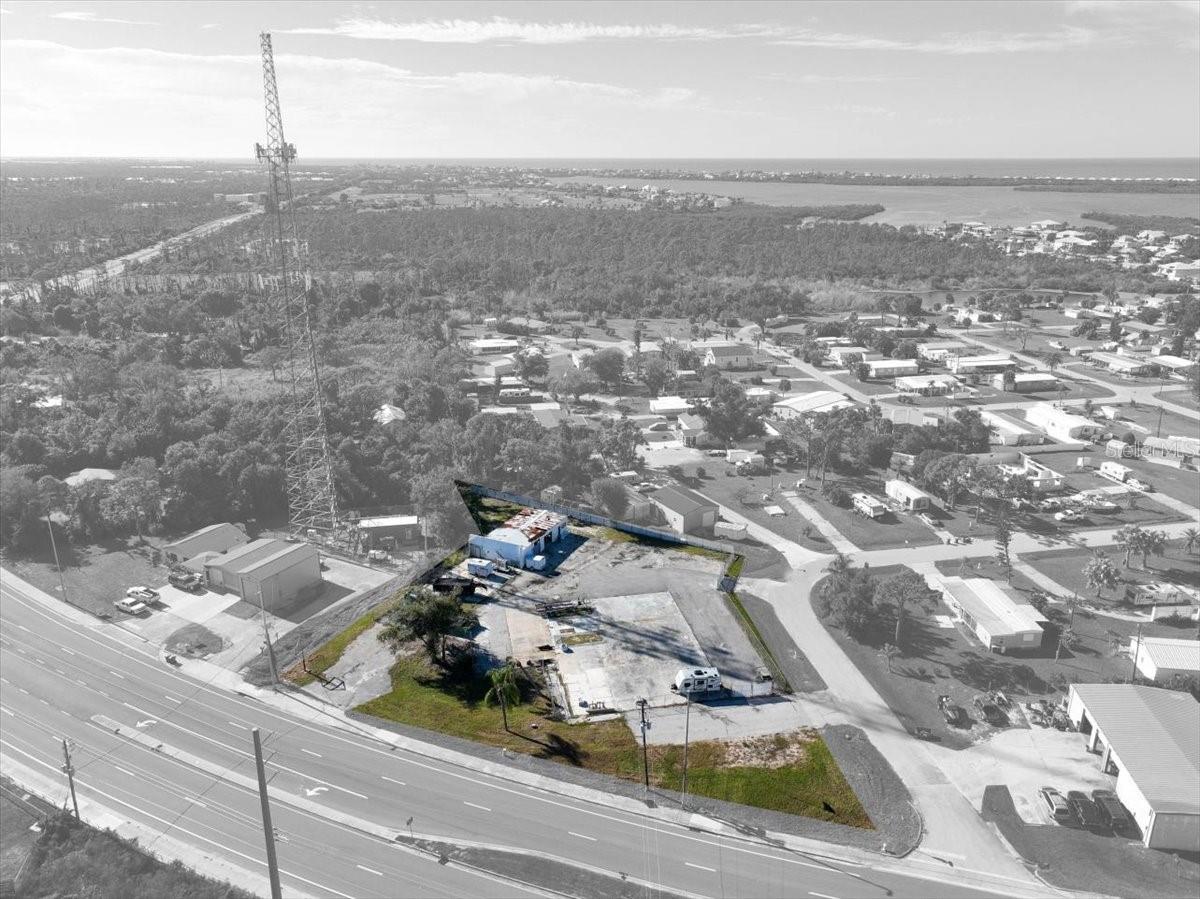 GROVELAND BEG AT NW COR - Land