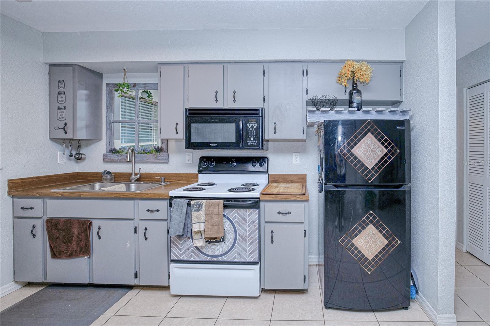 TROP G A - Residential