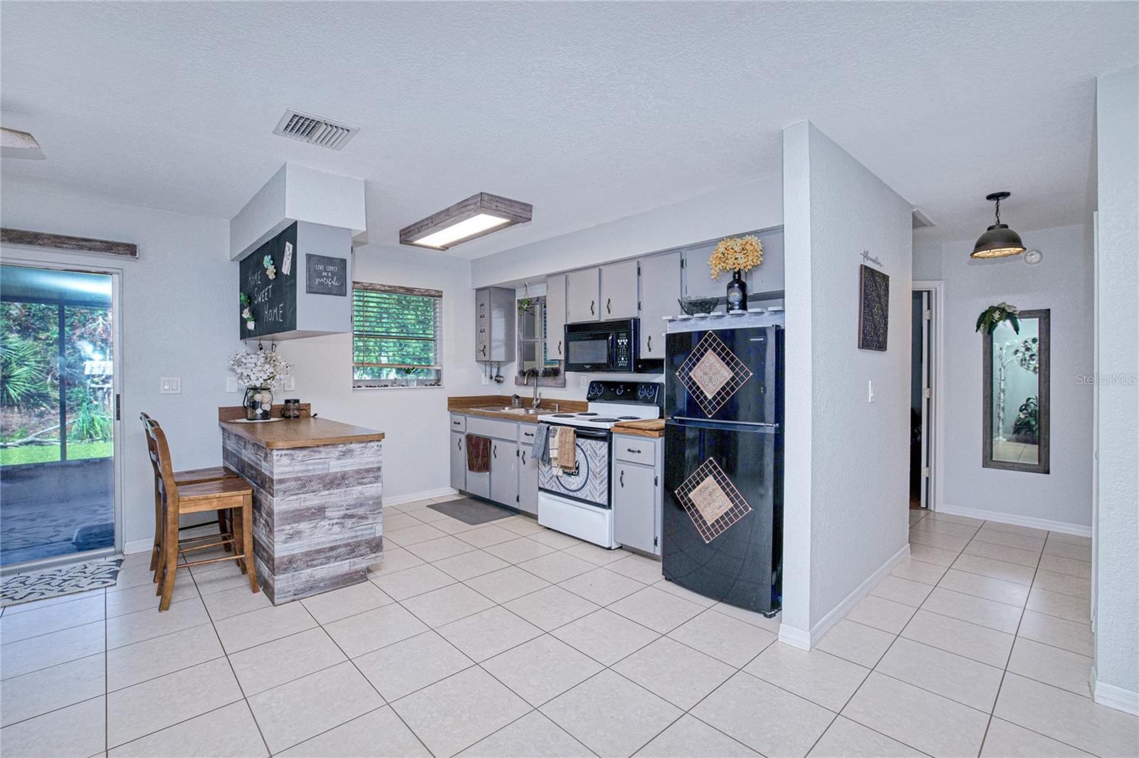 TROP G A - Residential