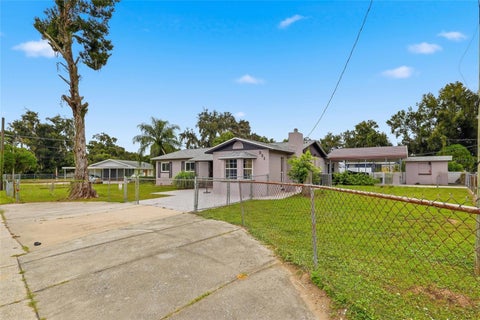 Photo of 201 E Wheeler Road, Seffner, FL 33584 (MLS # TB8554296)