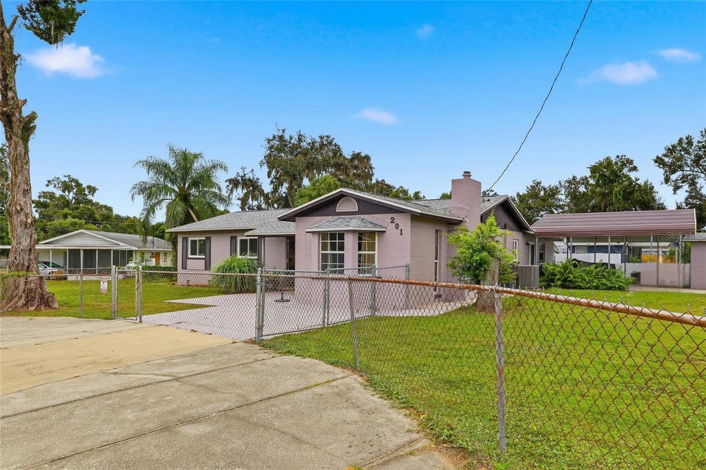 Photo of 201 E Wheeler Road, Seffner, FL 33584 (MLS # TB8554296)