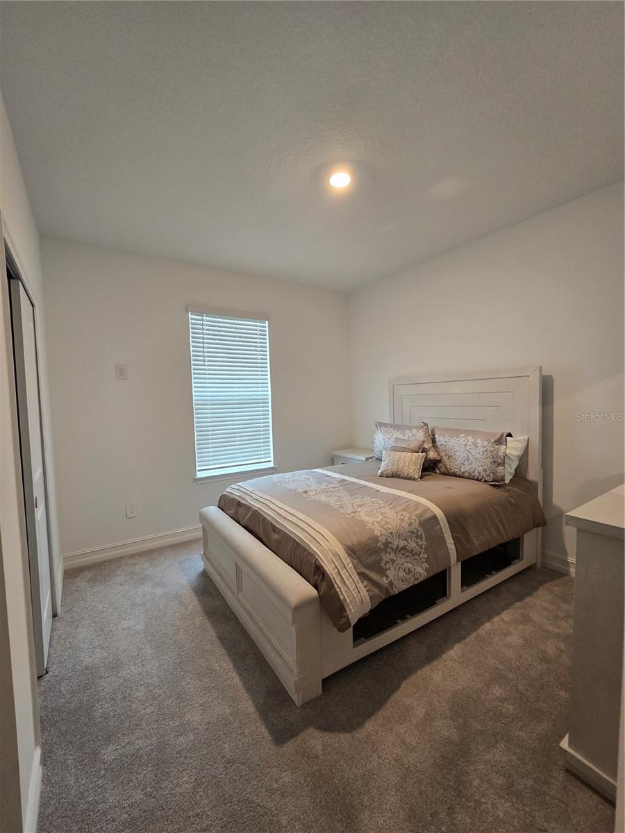 STONEGATE PRESERVE IA - Residential Lease