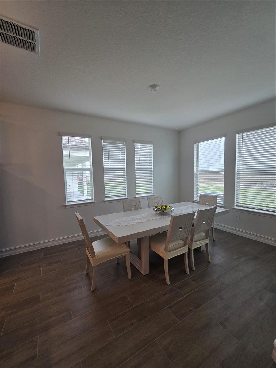 STONEGATE PRESERVE IA - Residential Lease