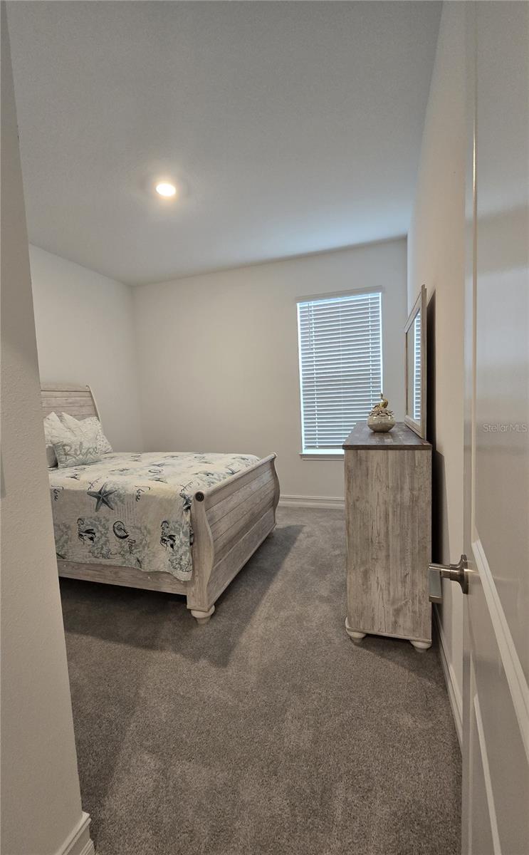 STONEGATE PRESERVE IA - Residential Lease