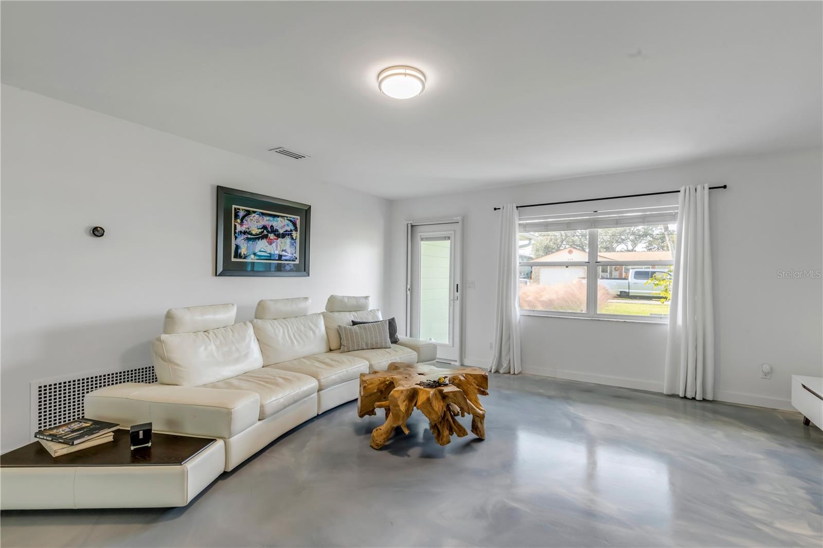 DETWILERS ADD 01 NEW SMYRNA BCH - Residential