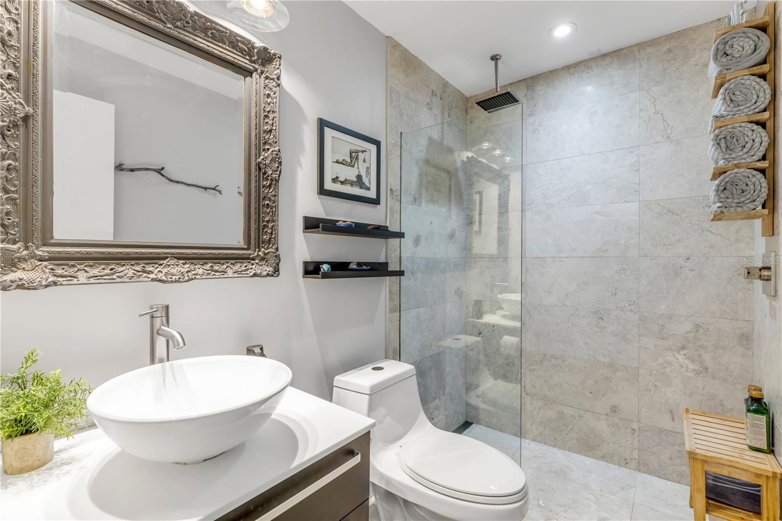 DETWILERS ADD 01 NEW SMYRNA BCH - Residential