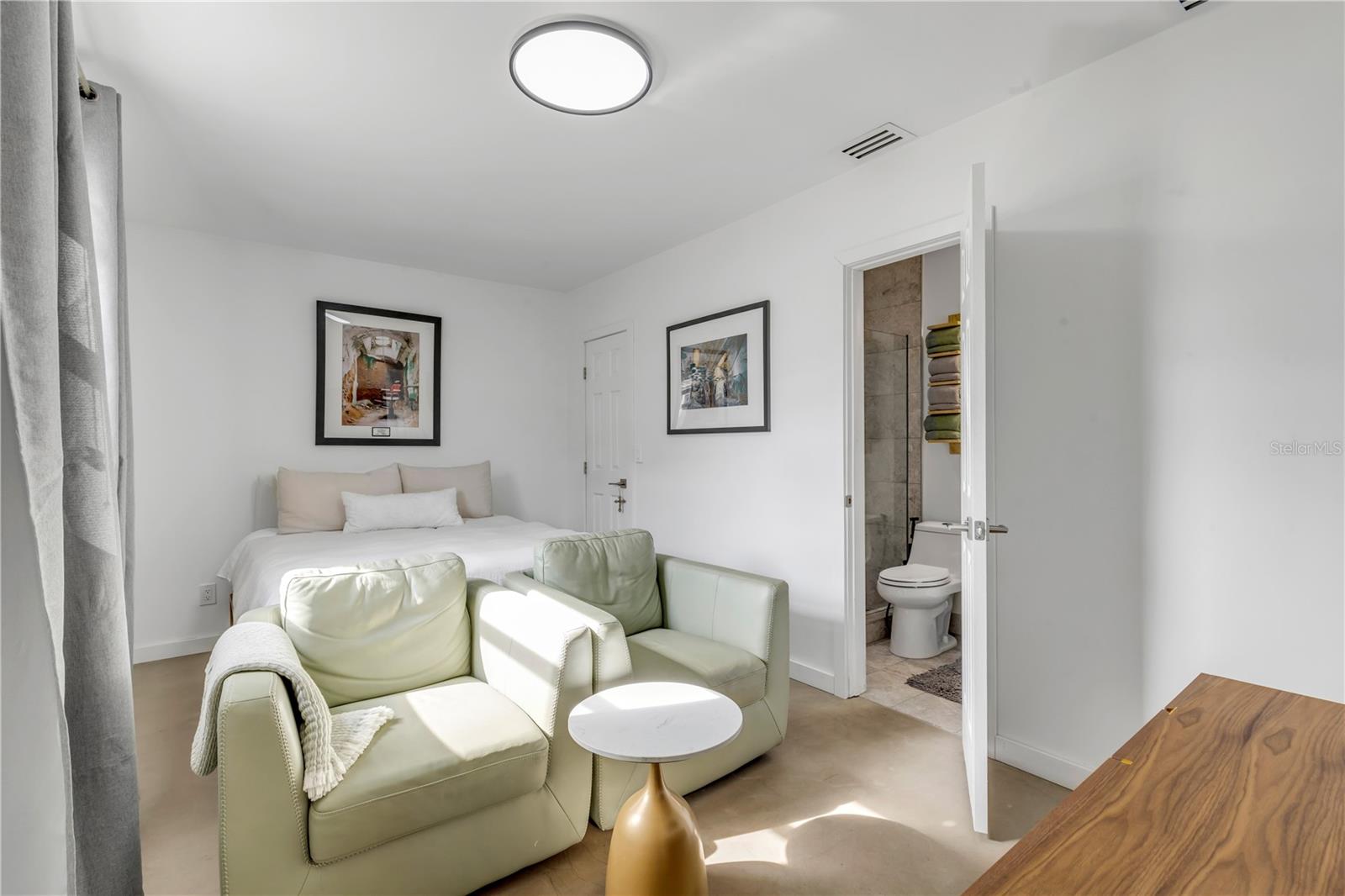 DETWILERS ADD 01 NEW SMYRNA BCH - Residential