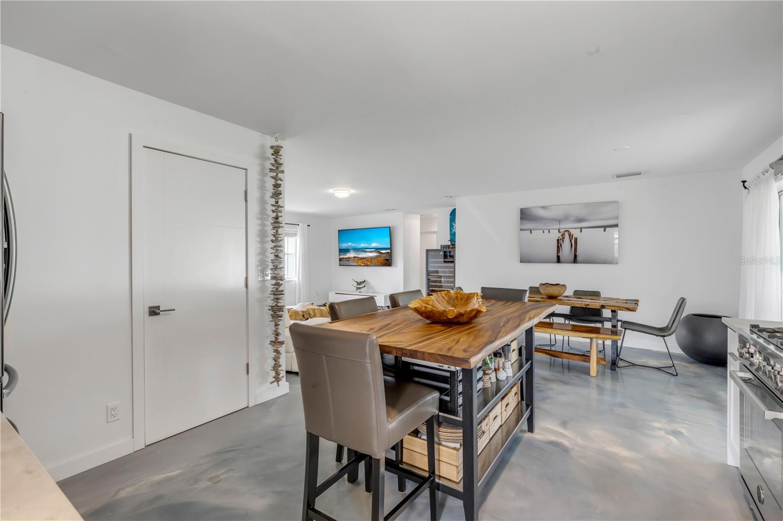 DETWILERS ADD 01 NEW SMYRNA BCH - Residential