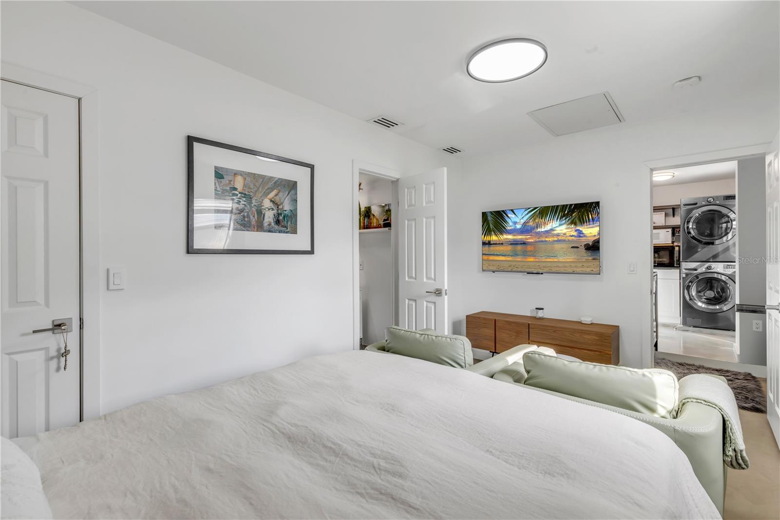 DETWILERS ADD 01 NEW SMYRNA BCH - Residential