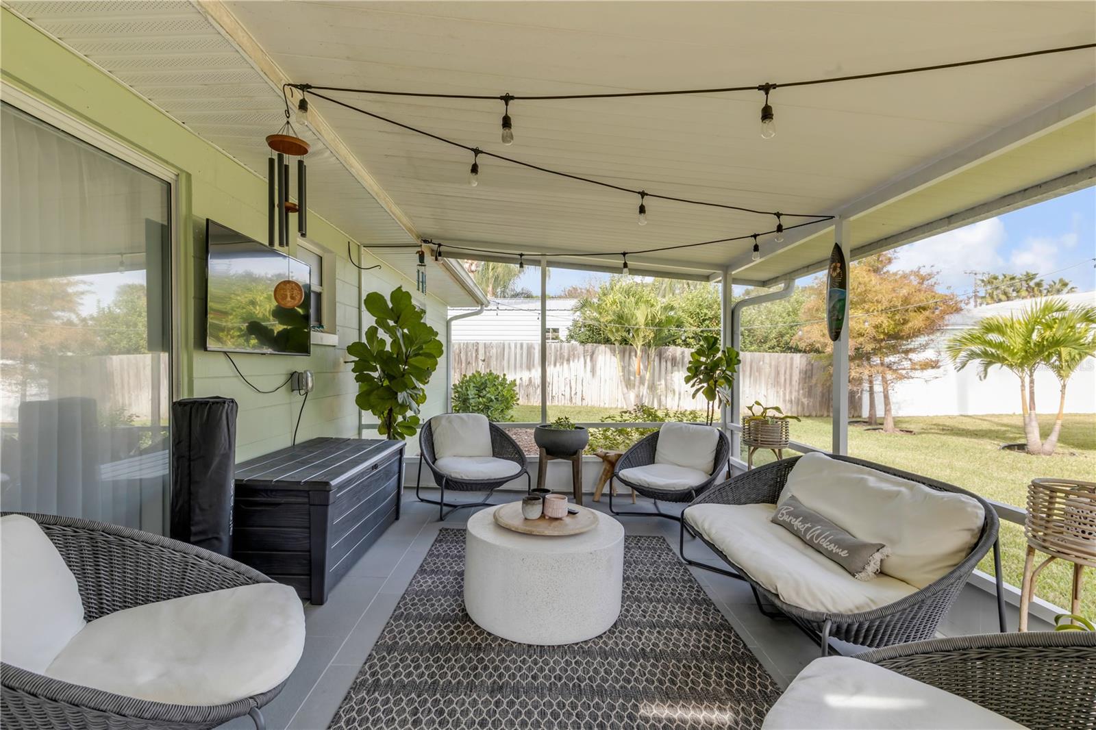 DETWILERS ADD 01 NEW SMYRNA BCH - Residential