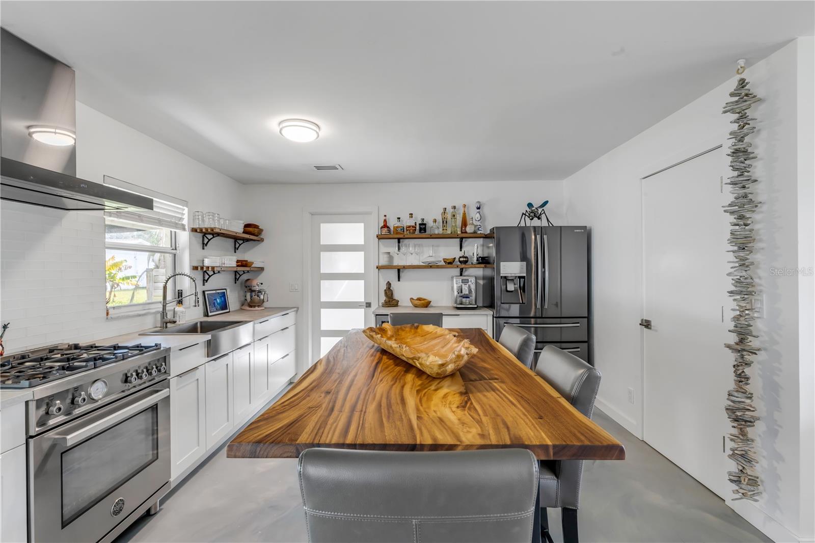 DETWILERS ADD 01 NEW SMYRNA BCH - Residential