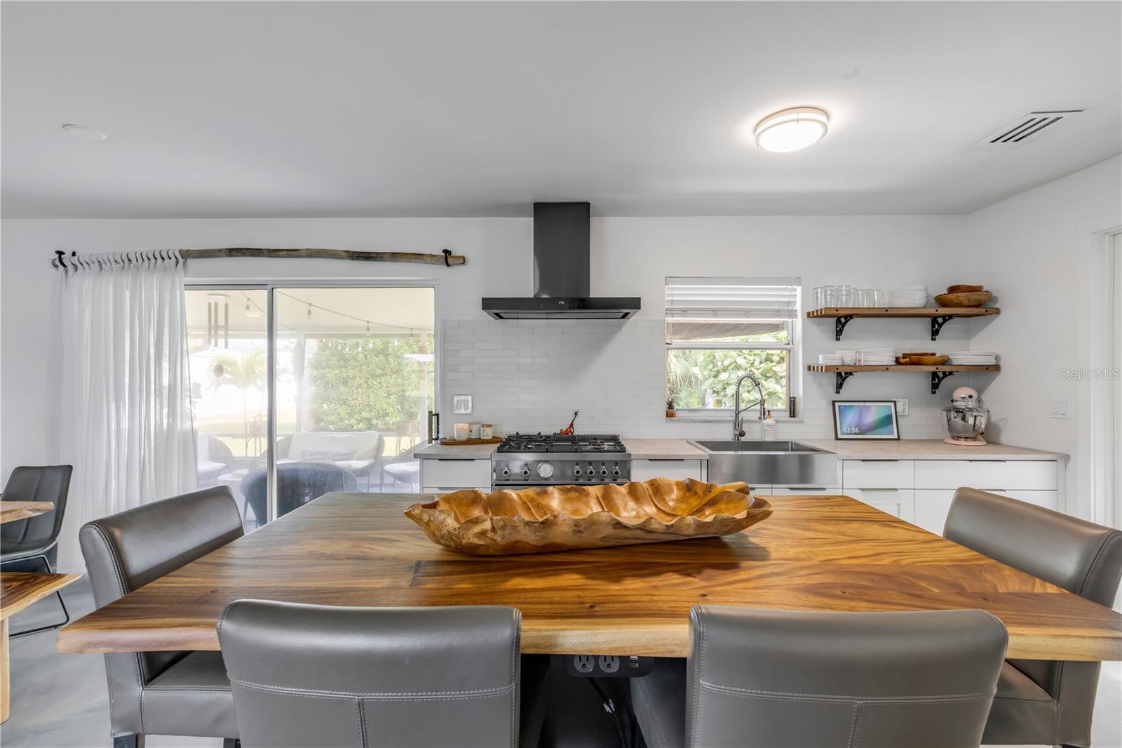 DETWILERS ADD 01 NEW SMYRNA BCH - Residential