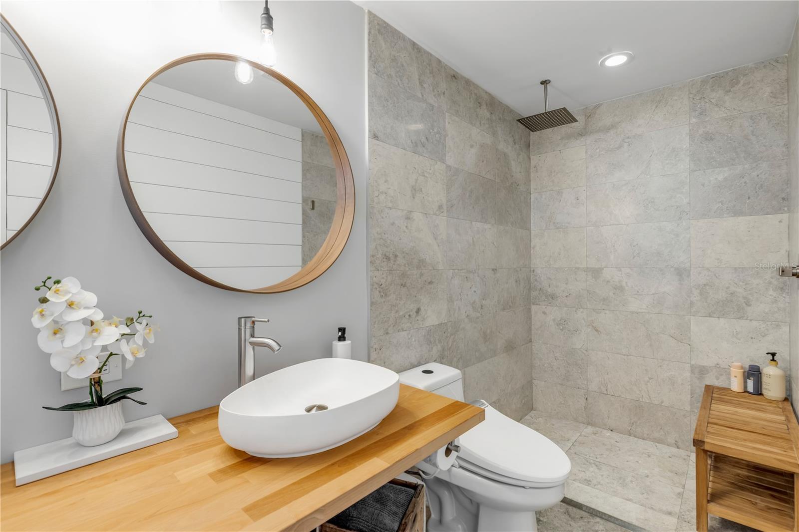 DETWILERS ADD 01 NEW SMYRNA BCH - Residential