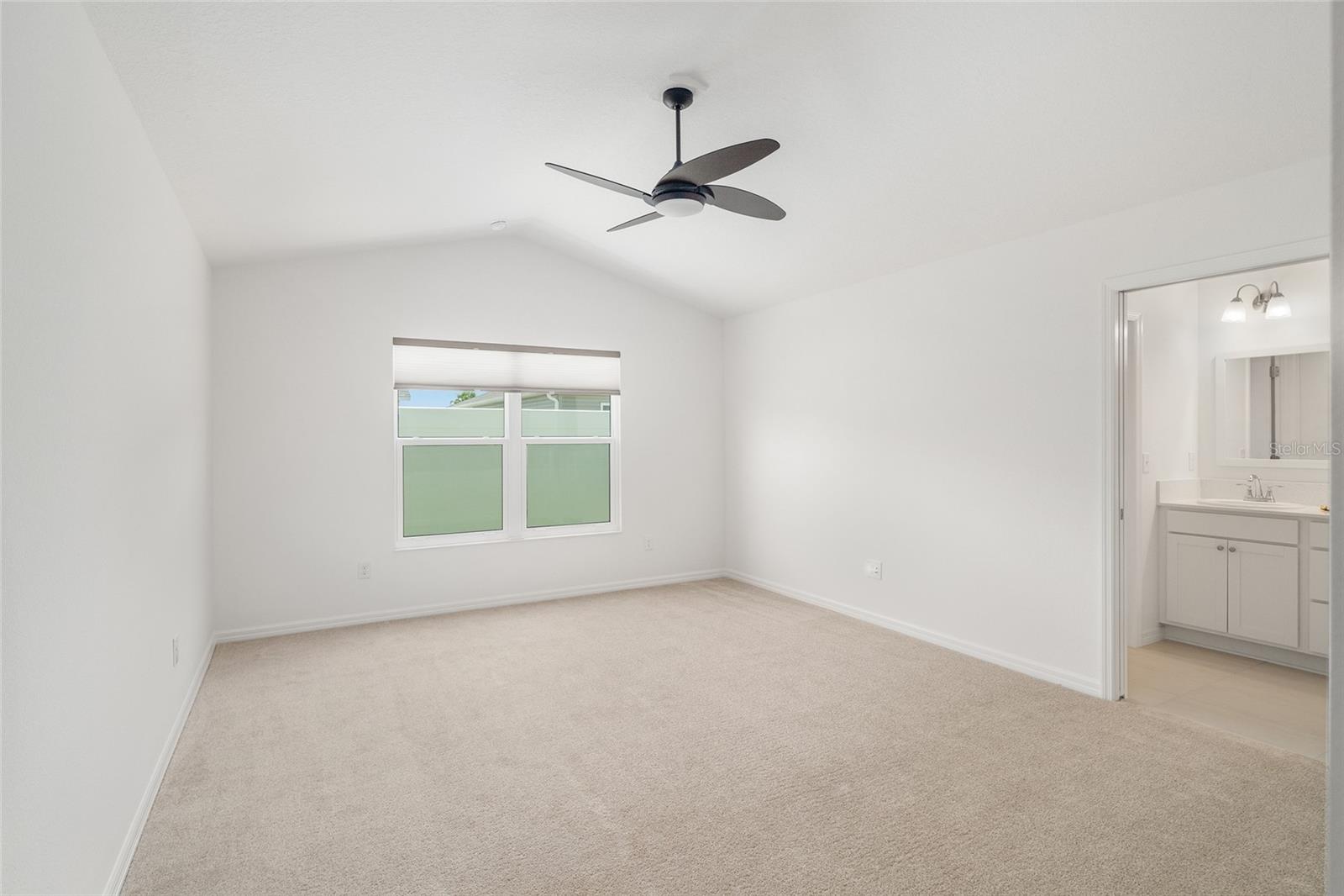VILLAGES/SOUTHERN OAKS UN 150 - Residential