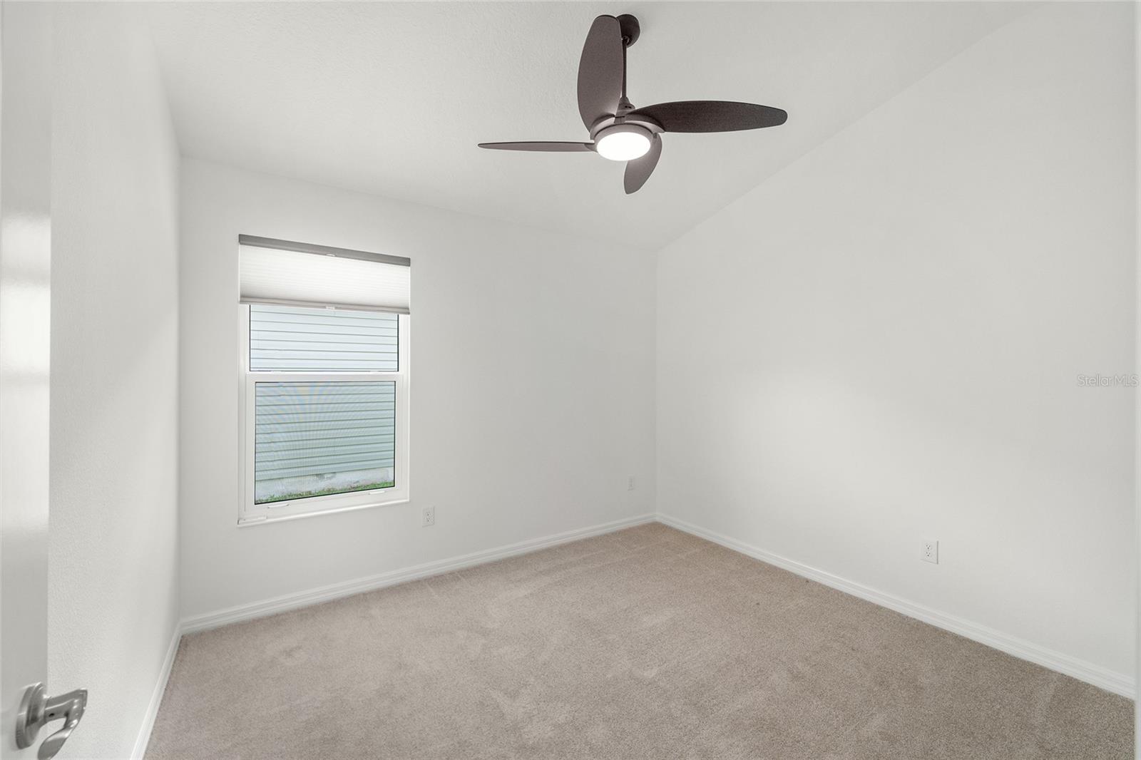 VILLAGES/SOUTHERN OAKS UN 150 - Residential