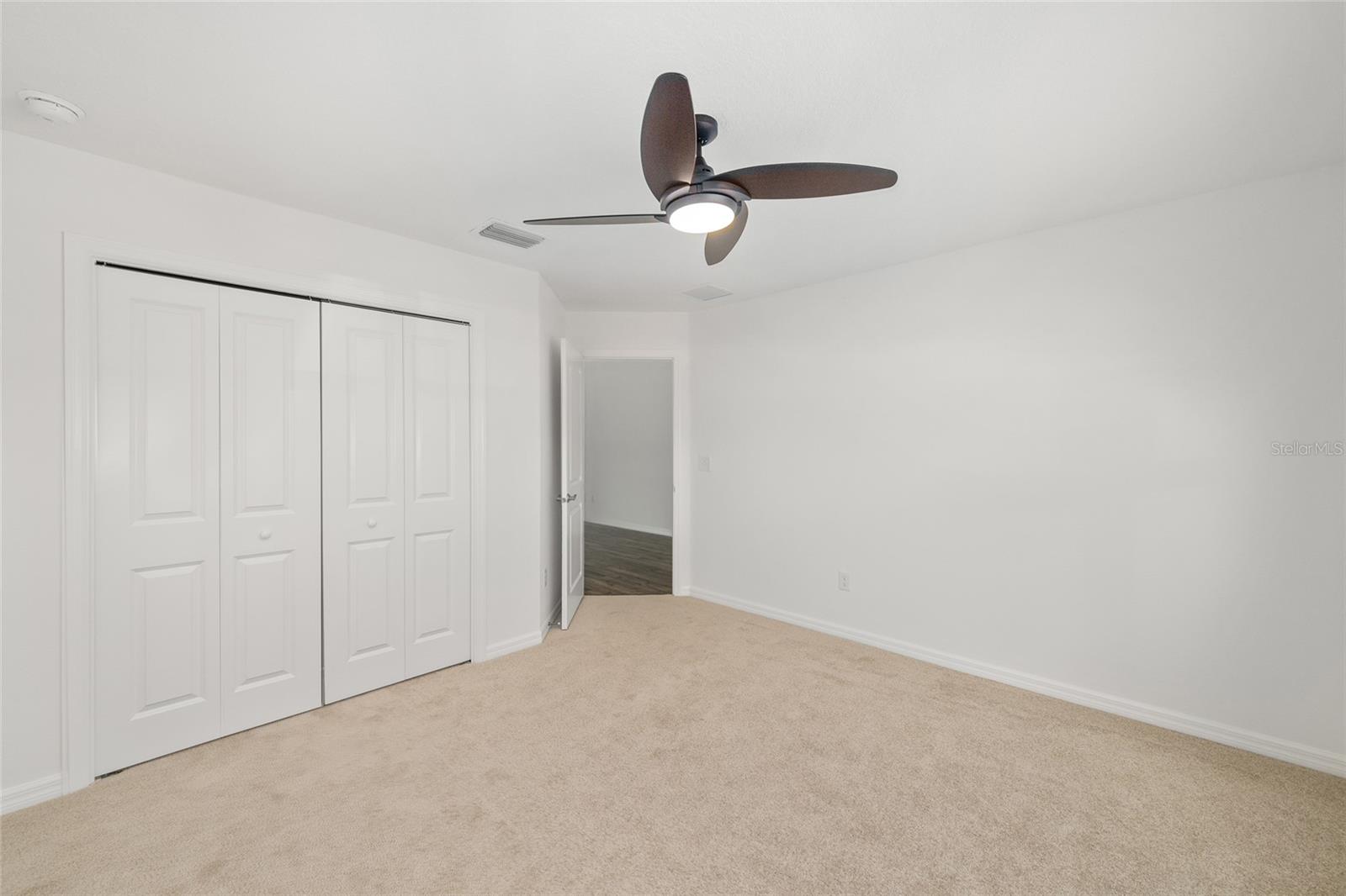 VILLAGES/SOUTHERN OAKS UN 150 - Residential