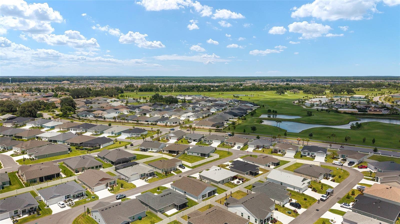 VILLAGES/SOUTHERN OAKS UN 150 - Residential