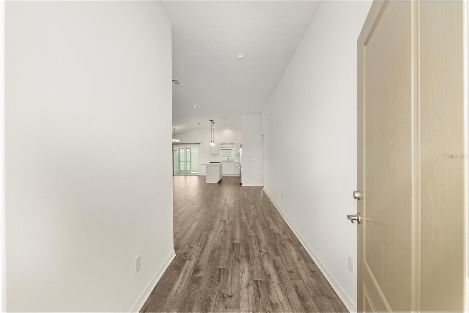 VILLAGES/SOUTHERN OAKS UN 150 - Residential