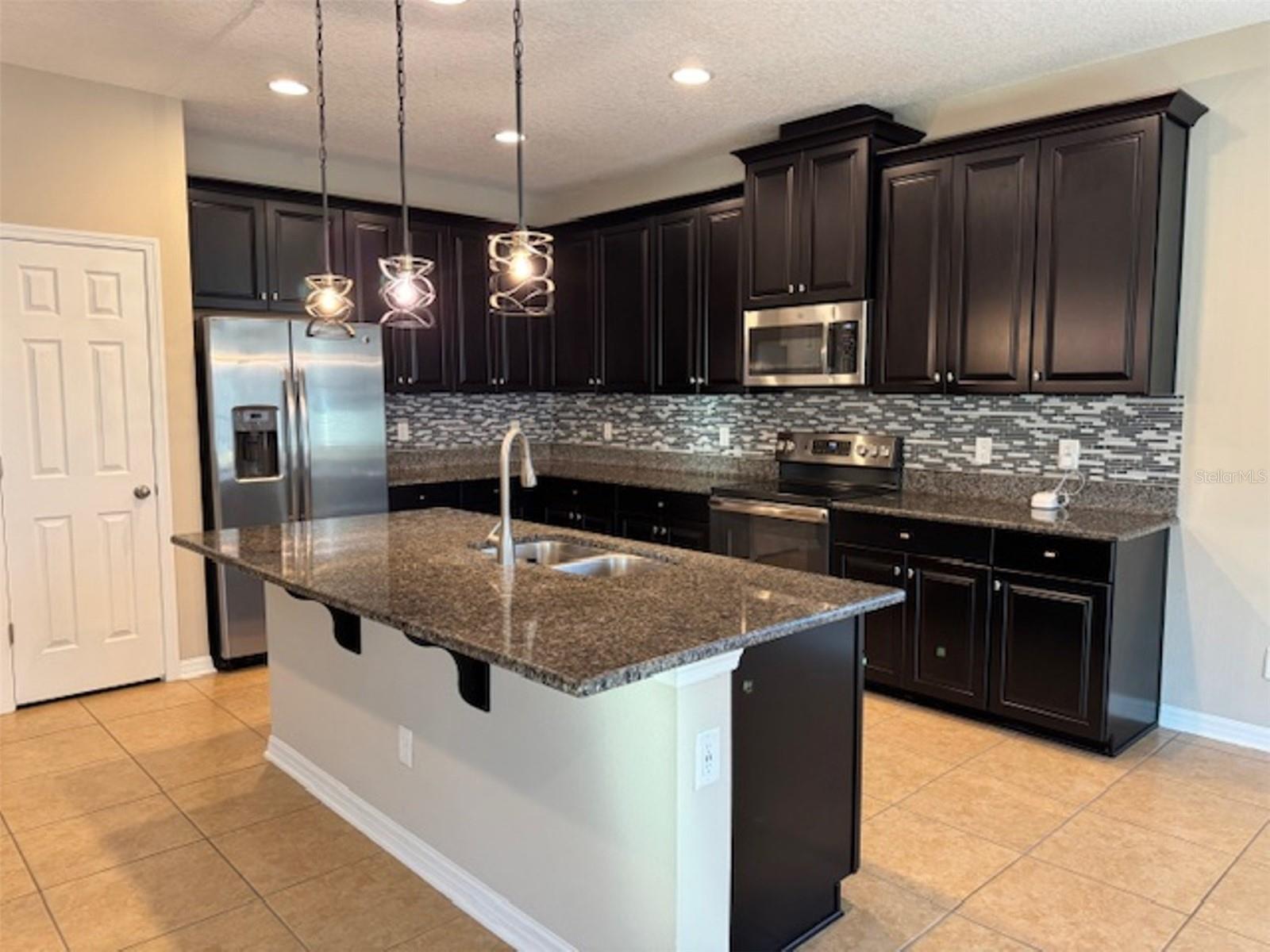 CARLTON LAKES PH 1A 1B-1 AN - Residential