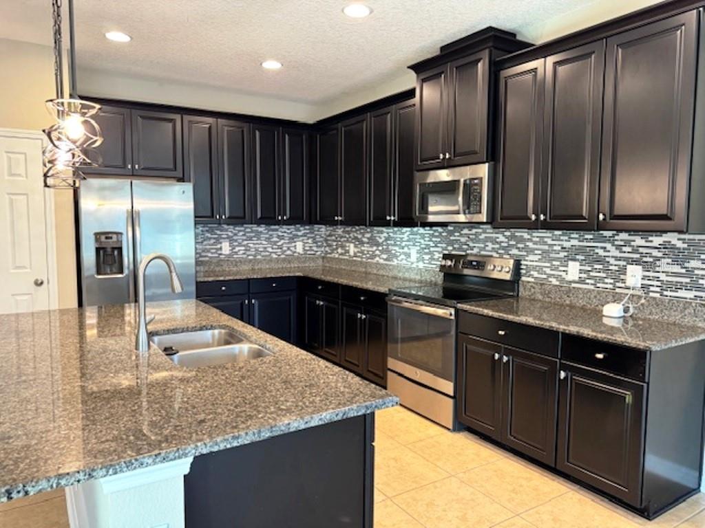 CARLTON LAKES PH 1A 1B-1 AN - Residential