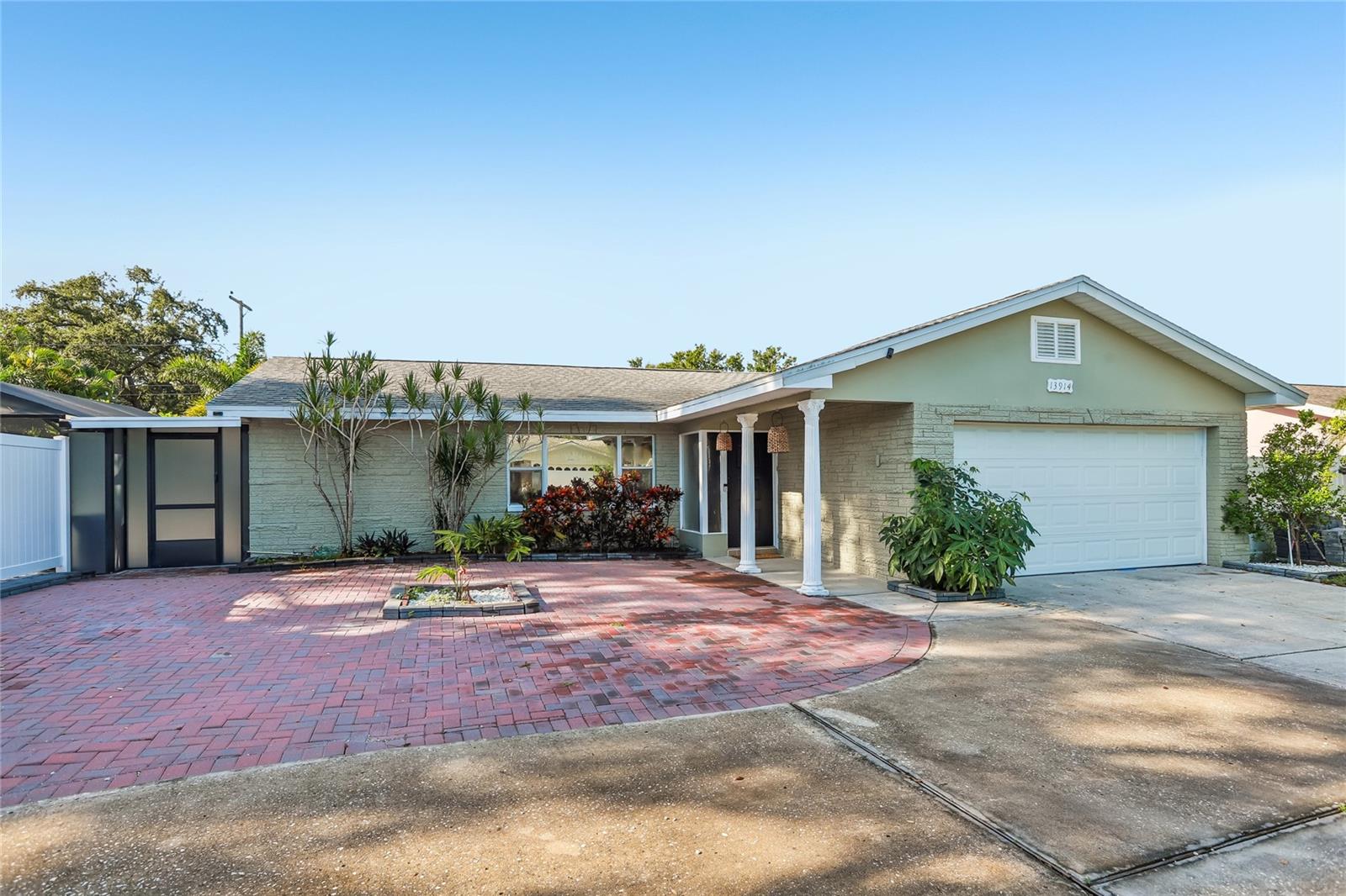 13914 84th Ter, Seminole