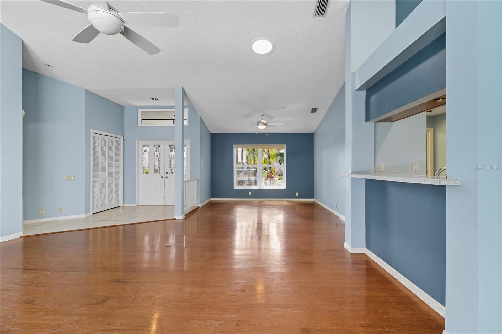 SOUTHFIELD - Residential