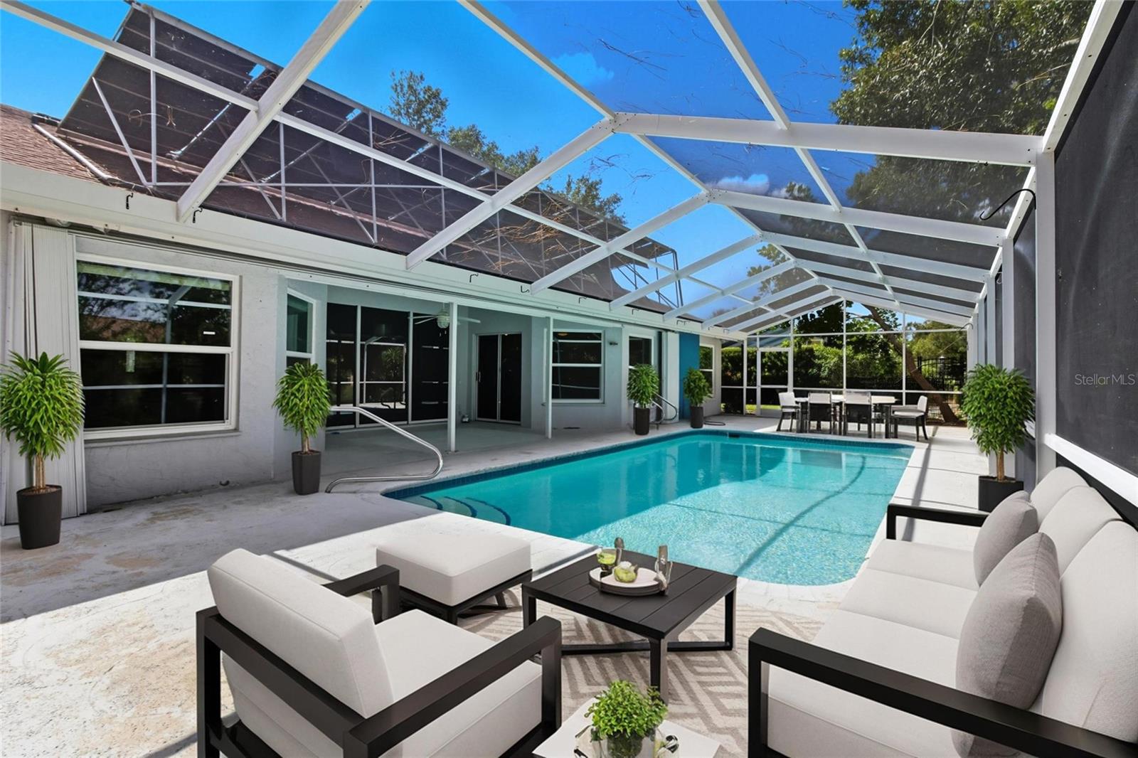 SOUTHFIELD - Residential