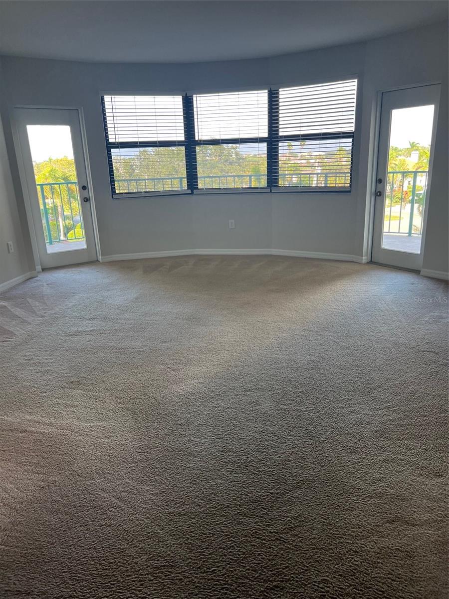 SUNWATCH ON ISLAND ESTATES - Residential Lease