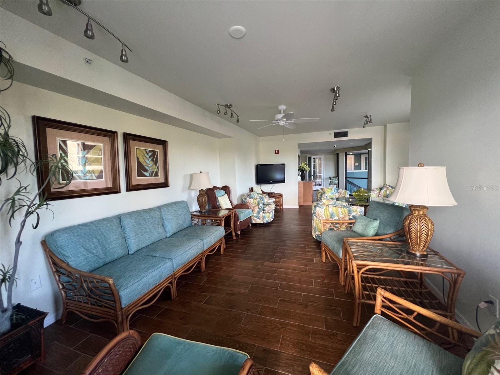 SUNWATCH ON ISLAND ESTATES - Residential Lease