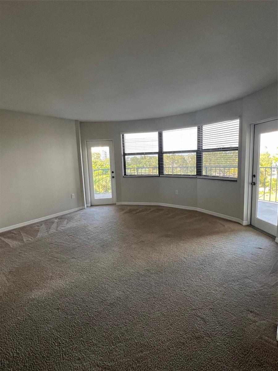 SUNWATCH ON ISLAND ESTATES - Residential Lease