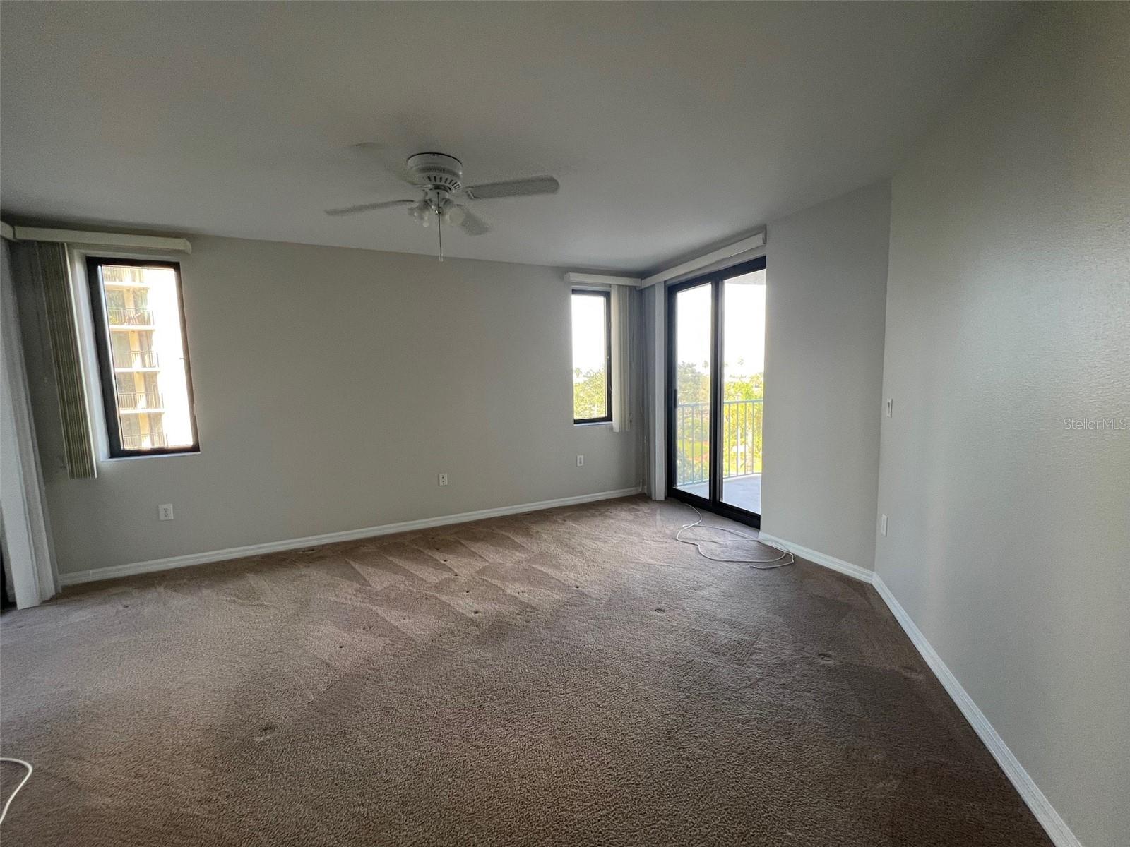 SUNWATCH ON ISLAND ESTATES - Residential Lease