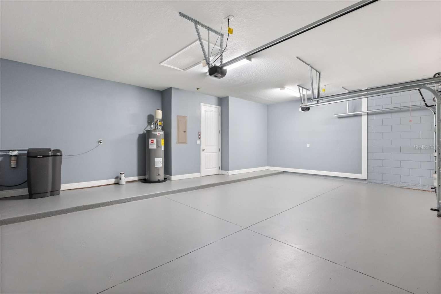 ENCLAVE AT TUSCANY - Residential