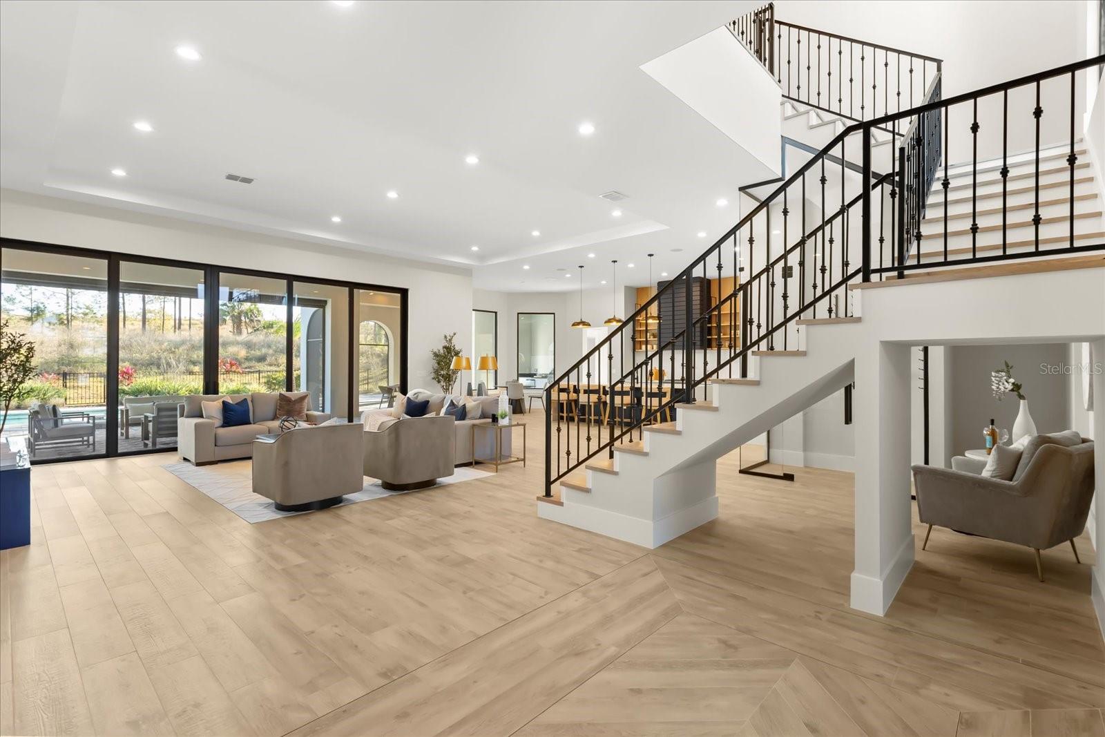 BELLA COLLINA SUB - Residential