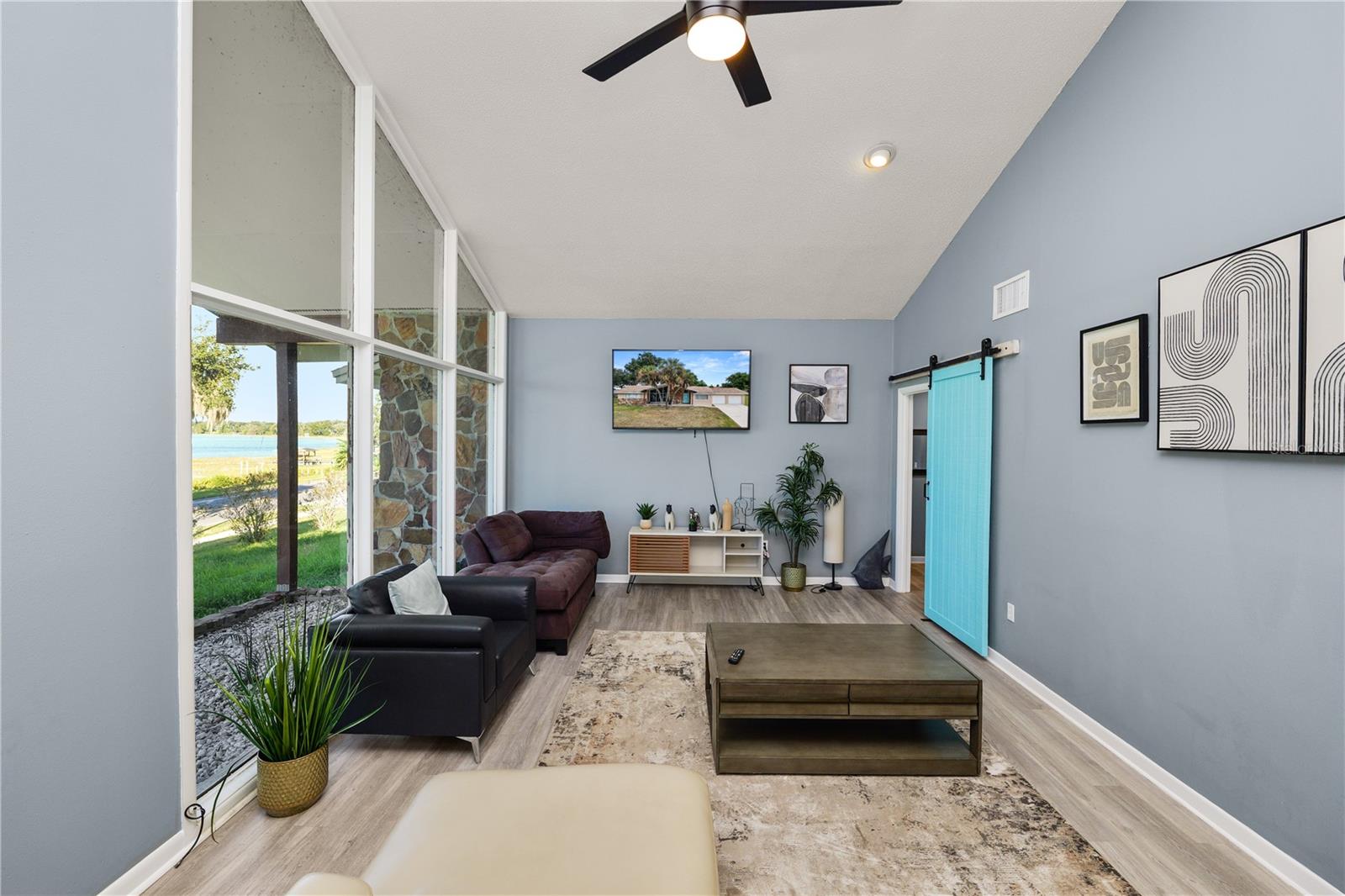 ARIANA HILLS - Residential